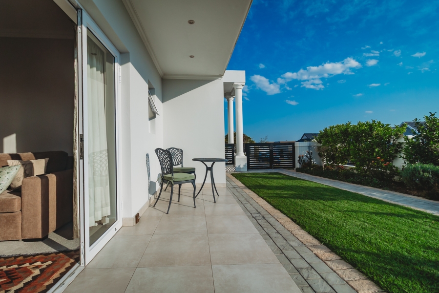 4 Bedroom Property for Sale in Kingswood Golf Estate Western Cape